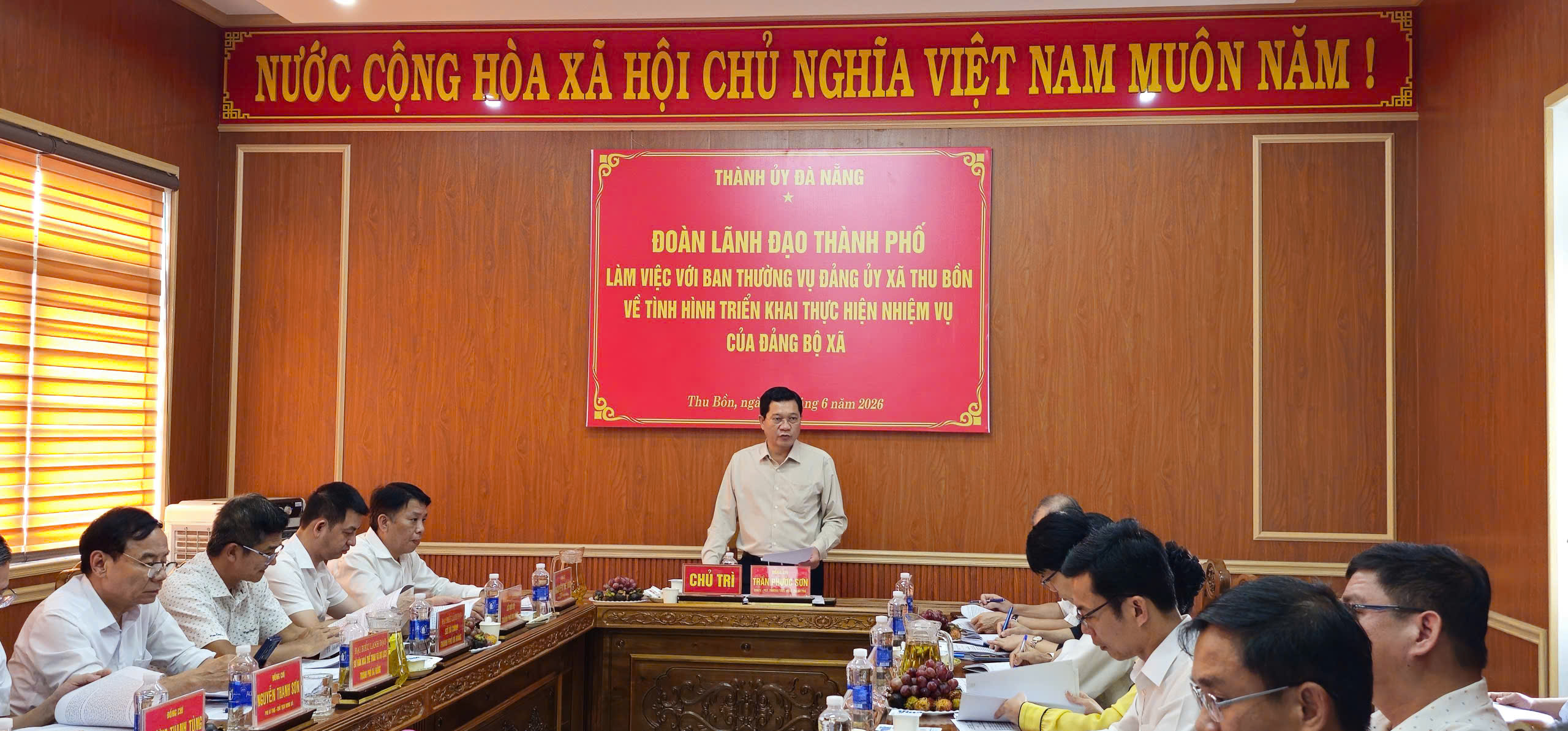 Đồng chí Phó Chủ tịch Thường trực HĐND thành phố Trần Phước Sơn làm việc với Ban Thường vụ Đảng ủy xã Thu Bồn